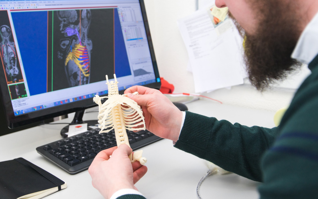 article-how-3d-printing-is-creating-lifelike-newborns-with-functioning-organs-to-help-doctors-save-lives-image-3.jpeg article-how-3d-printing-is-creating-lifelike-newborns-with-functioning-organs-to-help-doctors-save-lives-image-3.jpeg
