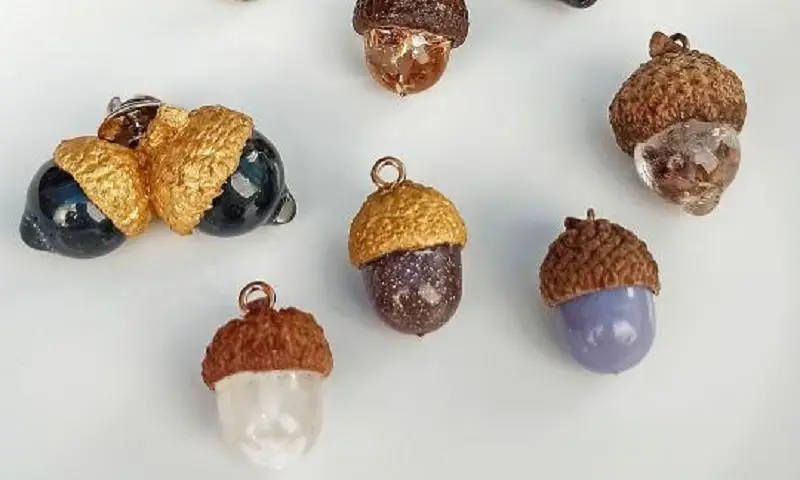 Лайфхаки при литье украшений из смолы
